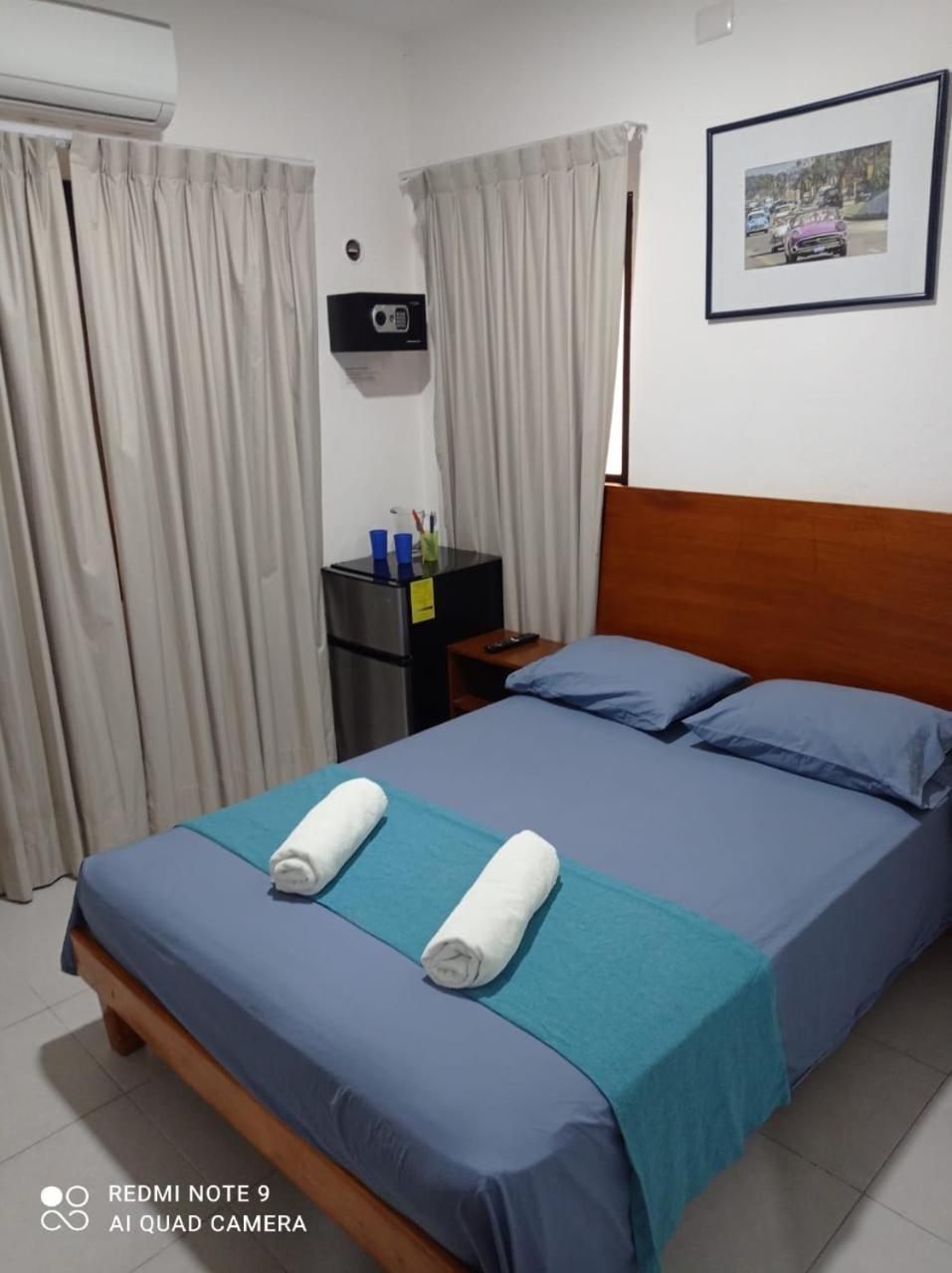 Bed and Breakfast Casa De Huespedes Taino Канкун Экстерьер фото